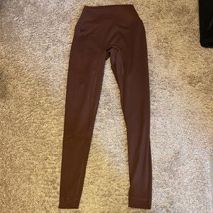 SET Active Brown Leggings